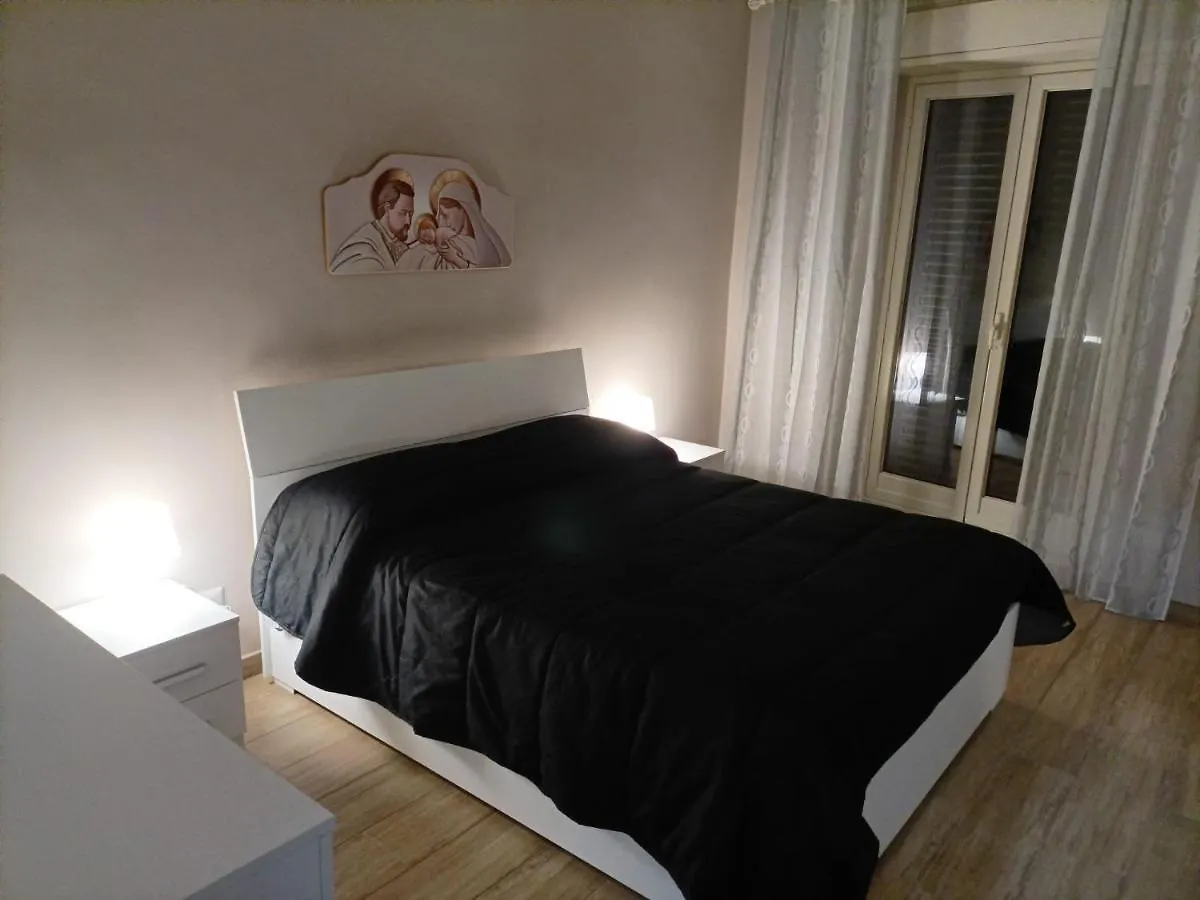 Tindaro Home カターニア 0*,  イタリア